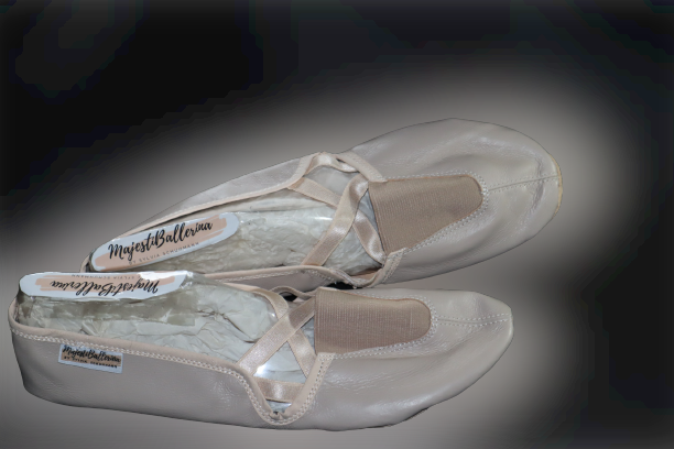 MajestiBallerina criss cross diverse colours mit Neoprensohle
