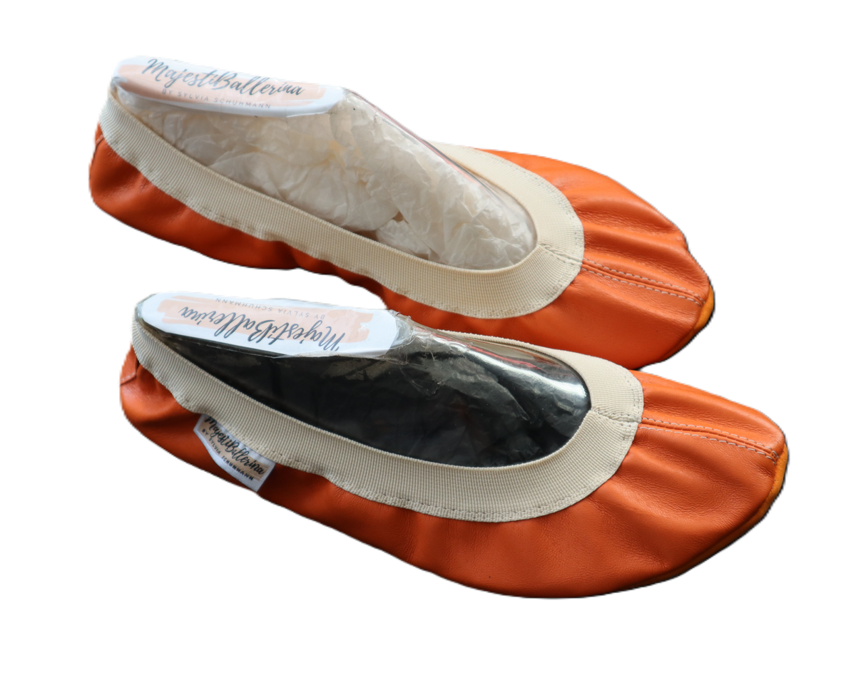 MajestiBallerina Sylvia's Favorite mit farbiger Gummisohle Edition 2026 22-3455